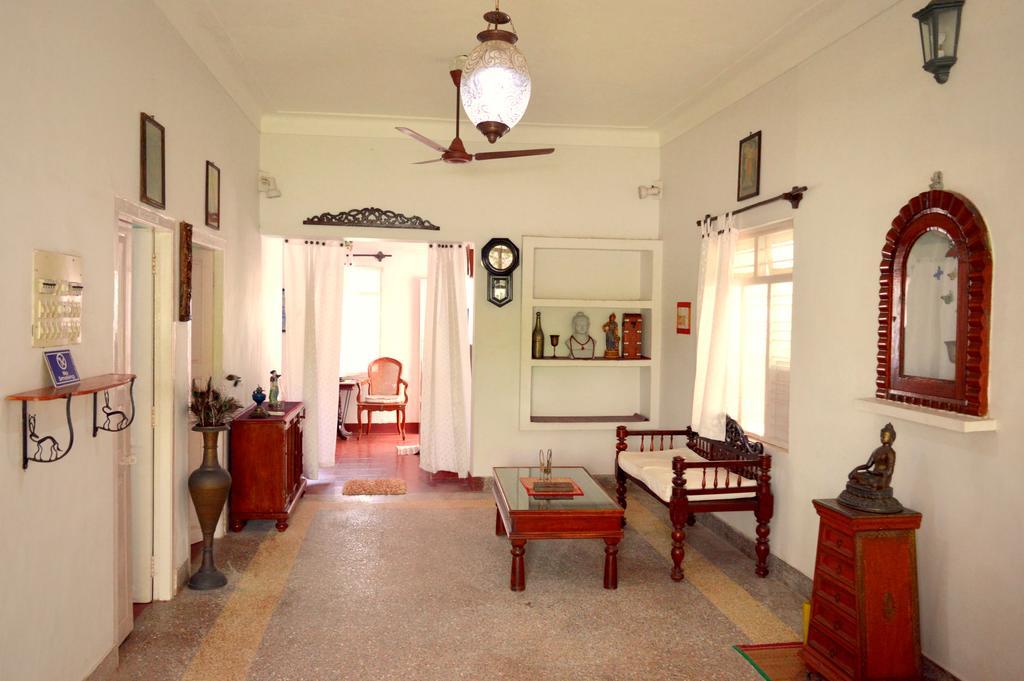 La Maison Blanche Hotel Puducherry Buitenkant foto