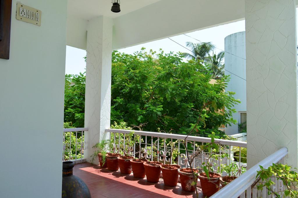 La Maison Blanche Hotel Puducherry Buitenkant foto